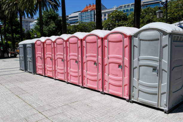 Best Restroom Trailer for Festivals  in Twin Lake, MI
