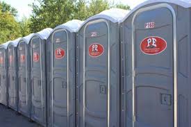 Best VIP or Luxury Restroom Trailers  in Twin Lake, MI